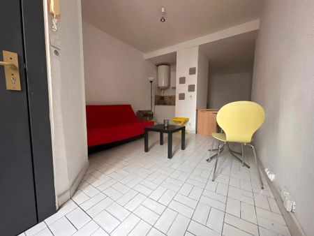 Location Appartement 1 pièces 24 m2 à Montpellier - Photo 2