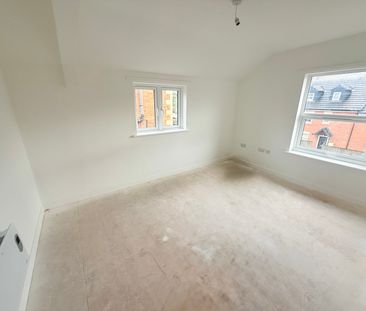 Sherborne Road, Yeovil, Somerset - Photo 3