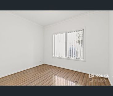 3/7 Rosamond Way, Epping, Vic 3076 - Photo 3