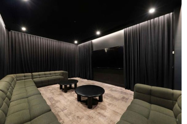 Modern, 2 bedroom 2 bathroom Unfurnished apartment - Photo 1