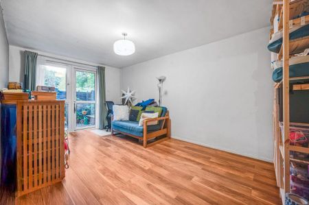 1 bedroom ground floor flat to rent - Photo 5