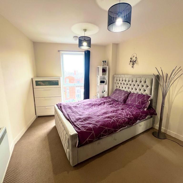 1 bedroom flat to rent - Photo 1