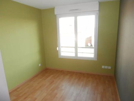Location appartement T5 108.00m² à Prunay (51360) - Photo 2