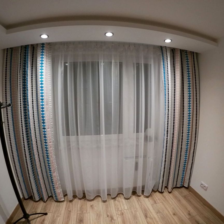 Miejsce w pokoju, ul. Żurawia - Photo 1