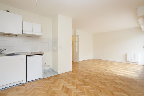 location Appartement F1 DE 34.01m² À PARIS - Photo 1