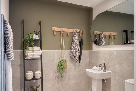 4 bedroom detached house to rent - Photo 3