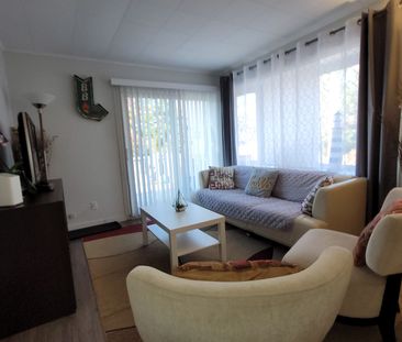 For Lease - 18 16TH Street, Wasaga Beach, Ontario - Photo 1