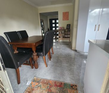 Ferny Grove - Photo 3