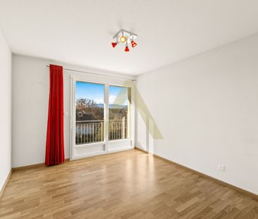 Charming semi-detached family villa - Photo 1