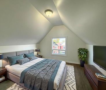 $1,349 / 1 br / 1 ba / 482 King Willaim st unit 3 - Photo 2