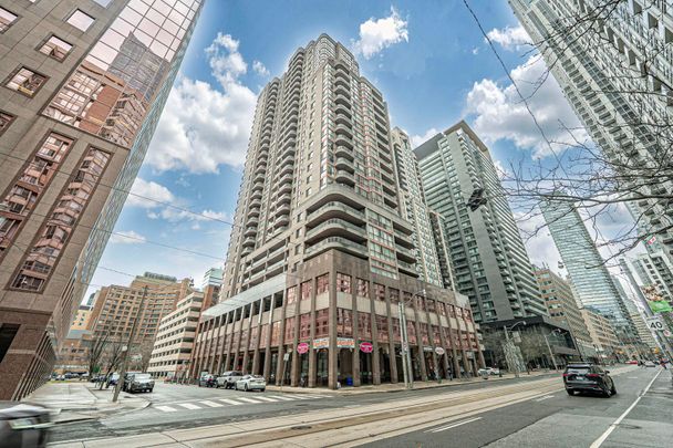 For Lease - 736 Bay Street Unit# 1810, Toronto, Ontario - Photo 1