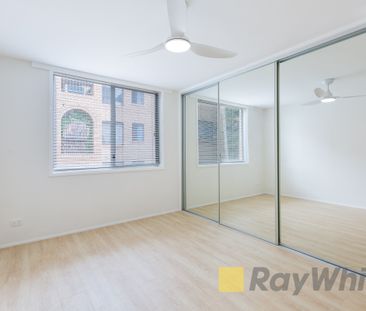 2/20 Genoa Street, 4217, Surfers Paradise - Photo 2