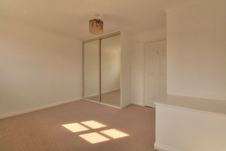 Dewar Lane, Kesgrave, Ipswich - Photo 5