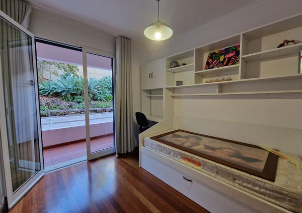 APARTAMENTO | 3 QUARTOS | CASA BRANCA