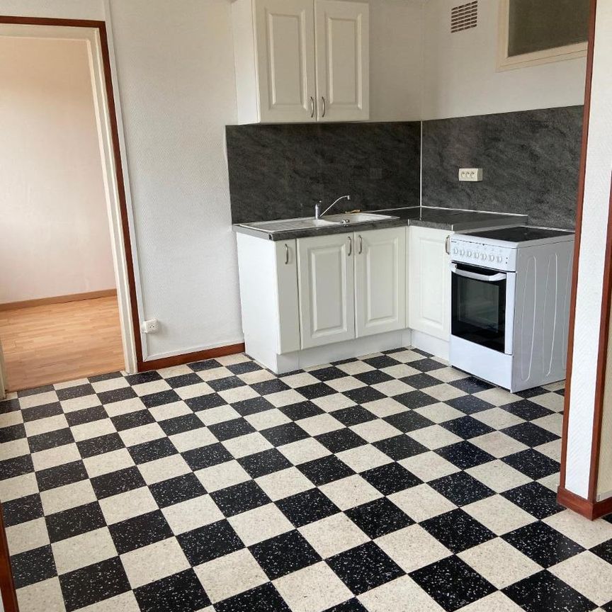 Location Appartement 2 pièces 33m² DIEPPE 76370 - Photo 1
