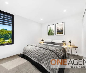 “Modern Apartment in Point Frederick” - Photo 5