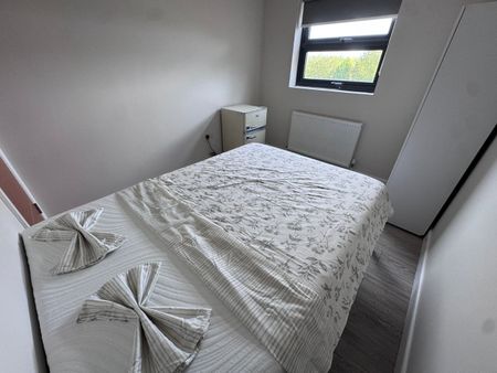 Room in a Shared House, Stonebridge Lock Cottages, N17 - Photo 2