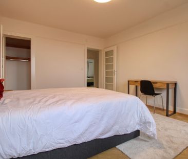 A Modern Coliving Apartment at Avenue de France in Lausanne - Photo 2