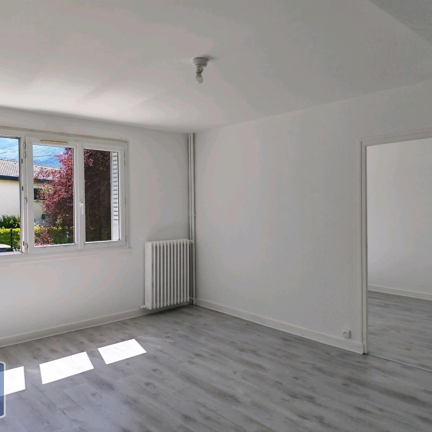 Location Appartement 3 pièces 55m² ST EGREVE 38120 - Photo 1