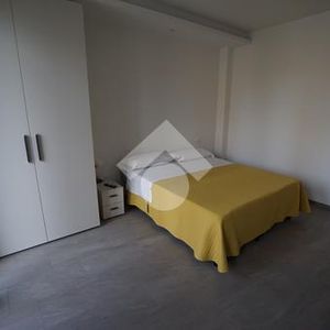 Bilocale in affitto - Photo 2