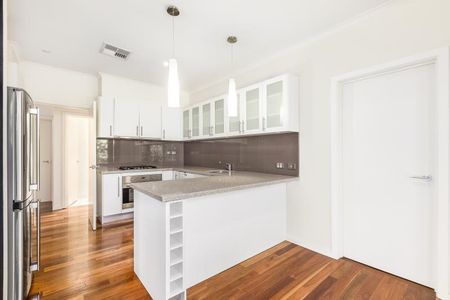 2/144 Were St, Brighton VIC 3186 - Apartment For Rent | Domain - Photo 4