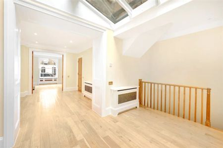 4 bedroom house in Belgravia - Photo 5