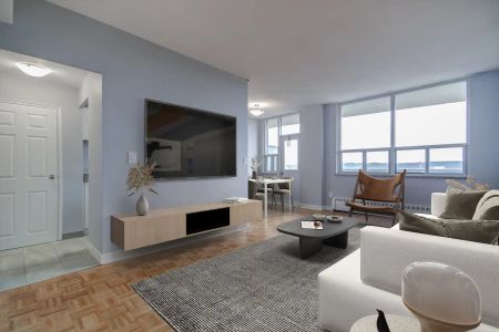 Camelot Towers - 981 — 3 Bedroom - Photo 4