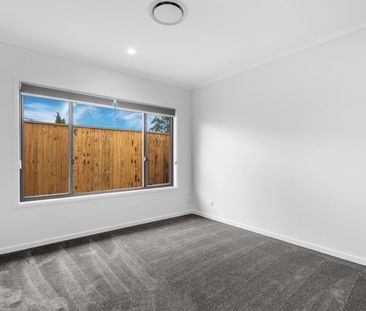 5 Ferris Avenue, 4125, Park Ridge Qld - Photo 2