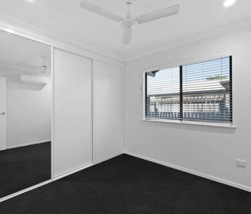 Spacious 4-Bedroom Family Home in Ooralea with a Fully Fenced Backyard - Photo 1