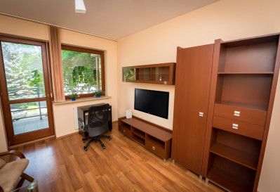 Piękna kawalerka niedaleko centrum! - Zdjęcie 1