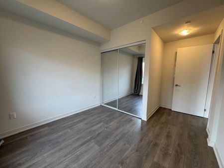 For Lease - 62 Sky Harbour Drive Unit# 115, Brampton, Ontario - Photo 4
