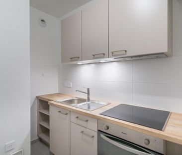 Location Appartement 2 pièces 37m² ANNECY LE VIEUX 74940 - Photo 4