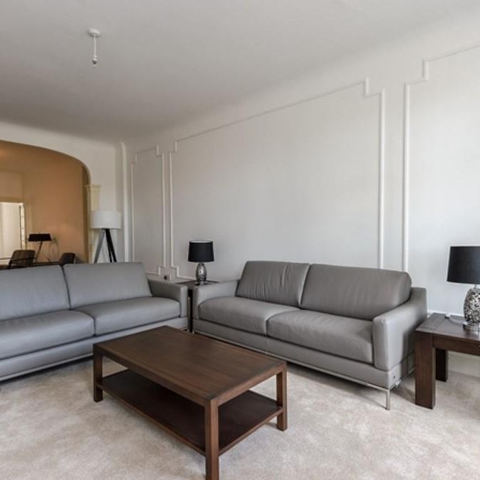 Strathmore Court, Park Road, Regents Park, London NW8 - Photo 1