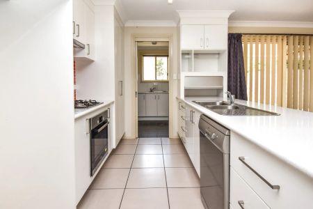 Comfortable Living in a Quiet Neighbourhood - Photo 3