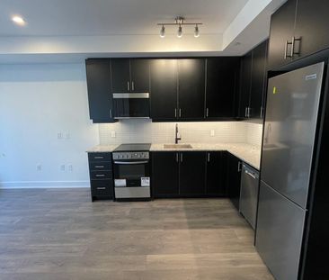 For Lease - 2333 Khalsa Gate Unit# 501, Oakville, Ontario - Photo 1