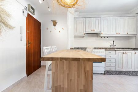 Carrer Lanzarote, Valencia, Valencian Community 46011 - Photo 2