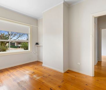 27 Mantissa Rd, Salisbury North SA 5108 - House For Rent | Domain - Photo 3