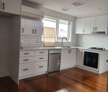 FAMILY HOME IN POPULAR LOCATION - Photo 2
