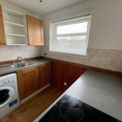 Manse View, Motherwell, ML1 - Photo 1