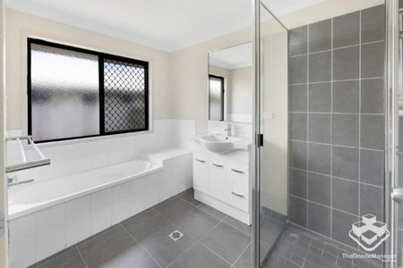 Modern Family Living in the Heart of Glenella - Photo 4