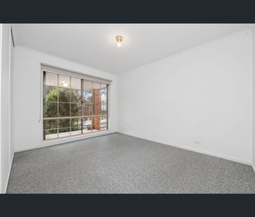 3/22 Yarunga Drive, Kangaroo Flat, Vic 3555 - Photo 6