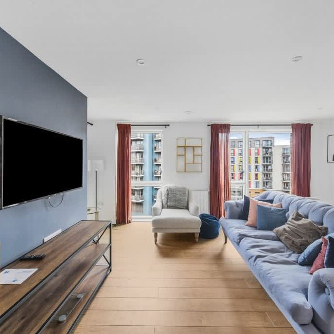 Pavilions Court, London E15 - Photo 1