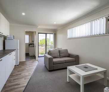 27 Rodney Street, Wynnum West QLD 4178 - Apartment For Rent | Domain - Photo 6