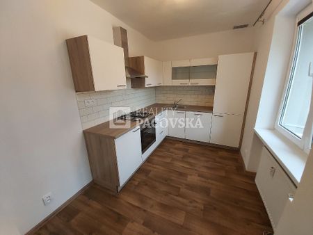 Pronájem bytu 2+1 55 m² - Photo 3