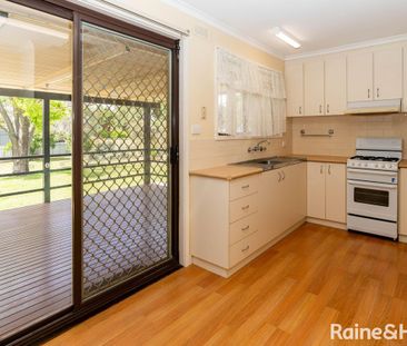 CHARMING THREE BEDROOM HOME WITH ESTABLISHED GARDENS - Photo 5