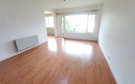 Dene Gardens, HA7, Middlesex - Photo 2
