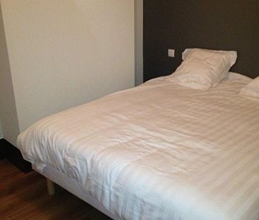 Location Appartement 2 pièces 46m² - Photo 2