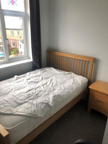 6 bedroom private hall to rent - Photo 4