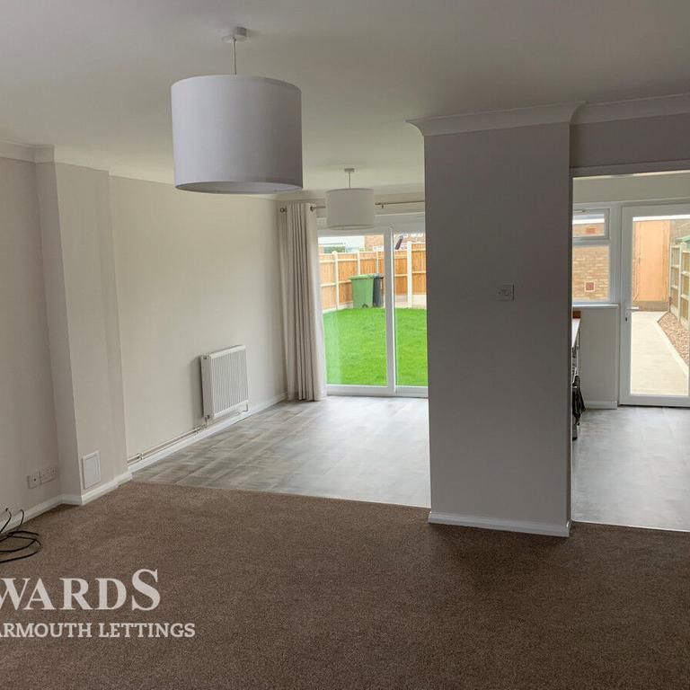 3 bedroom end of terrace house to rent - Photo 1