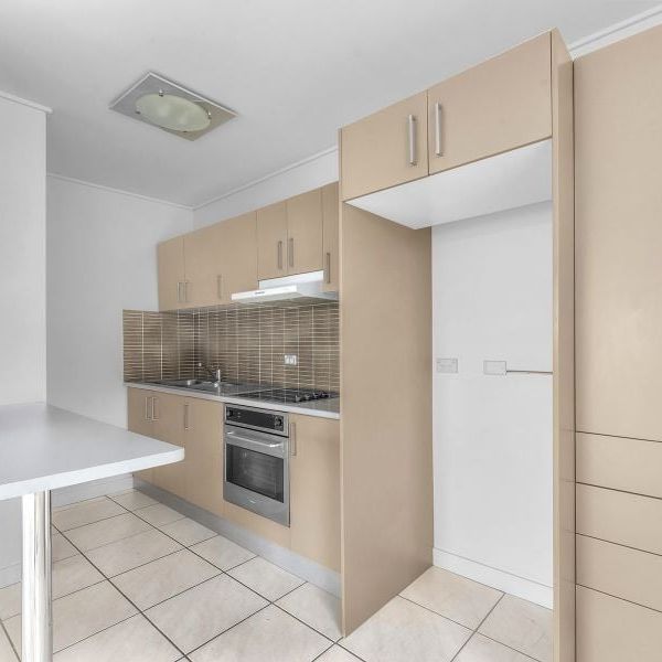 Top floor unit - Photo 1